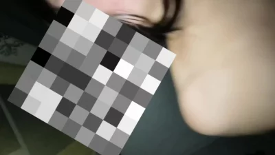 晚上开窗帘让对面邻居看到老婆说很刺激