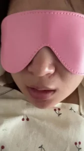 骚货被操的伸舌头求精液被我射一肚子手绑床头动弹不得